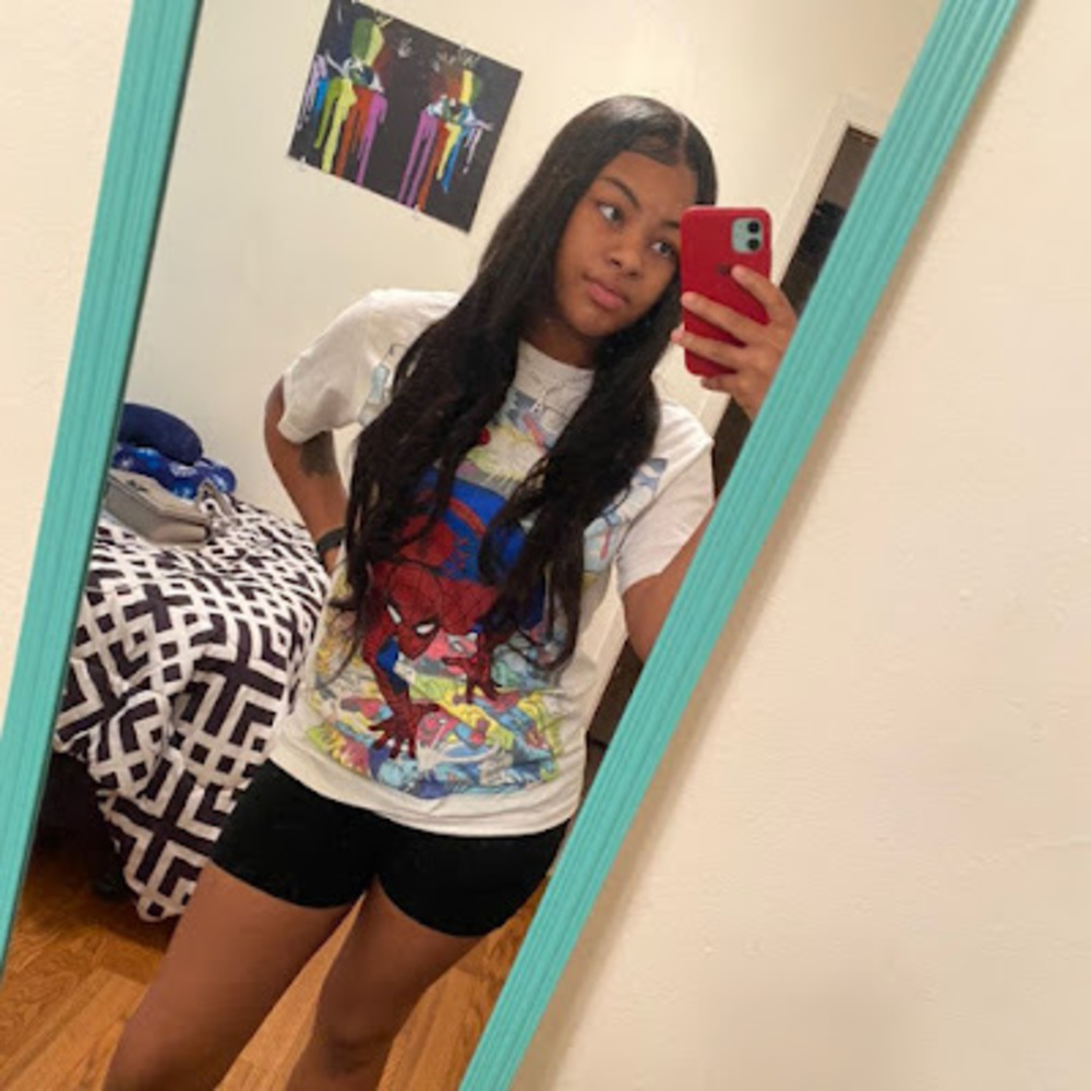 Meet your Posher, Ayanna